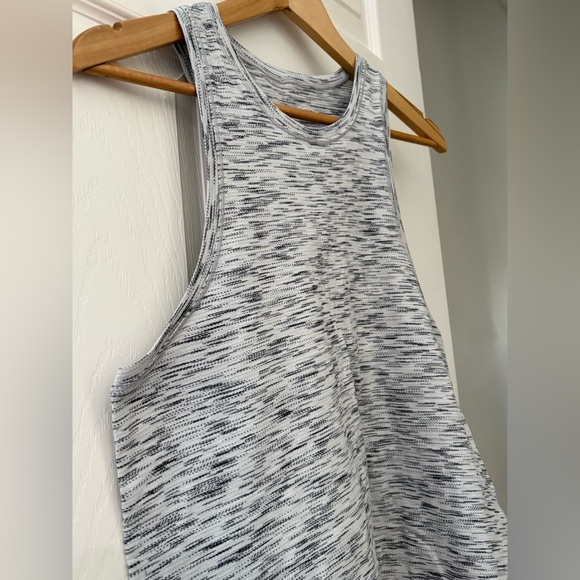 Lululemon cardio squad tank ll tiger space dye size 8 - Picture 3 of 10